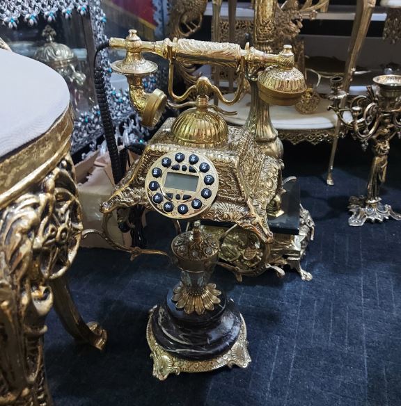 مینی تلفن پایه دار برنزی سنگ مشکی